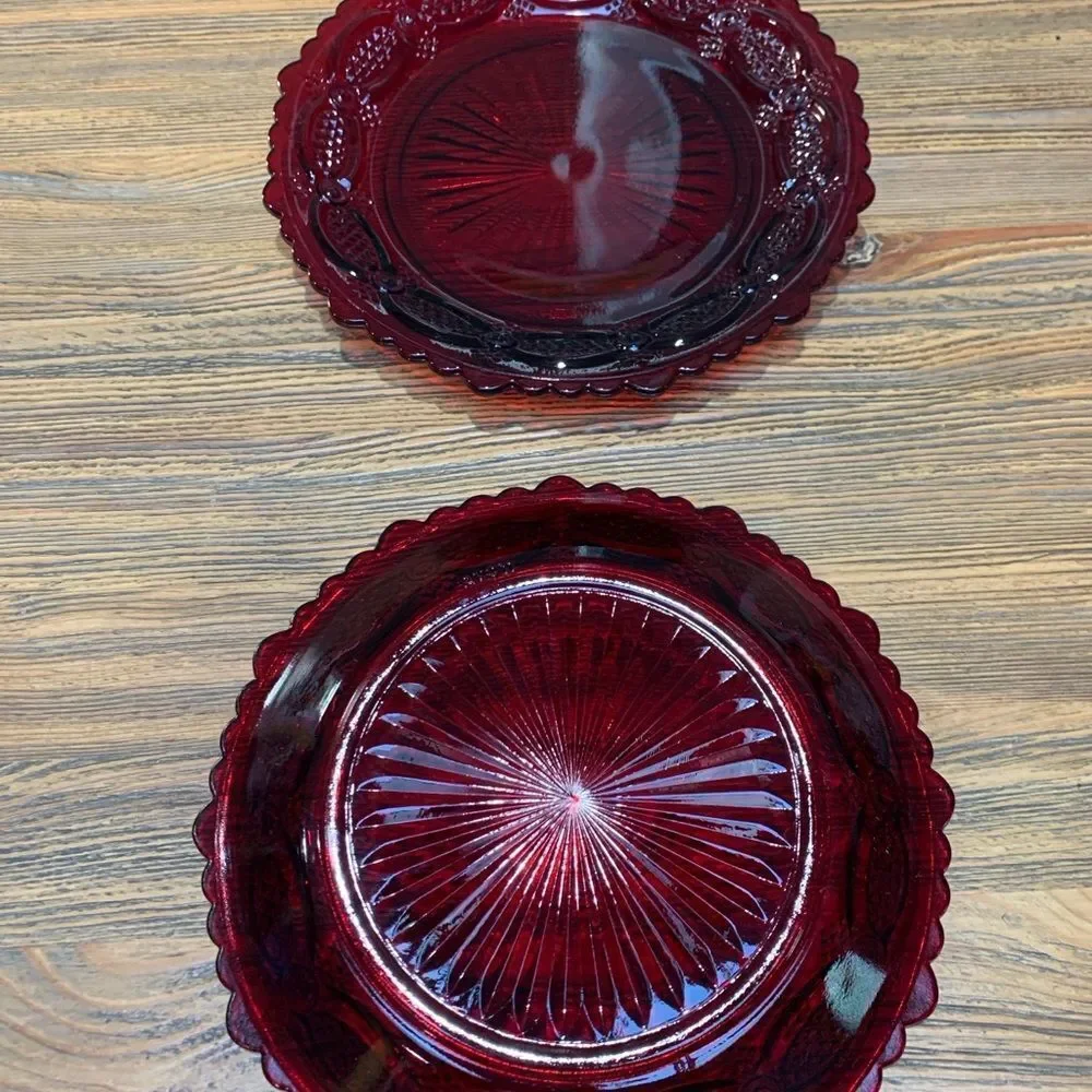Avon Vintage Cape Cod Ruby Red Decorative Plate with Intricate Patterns